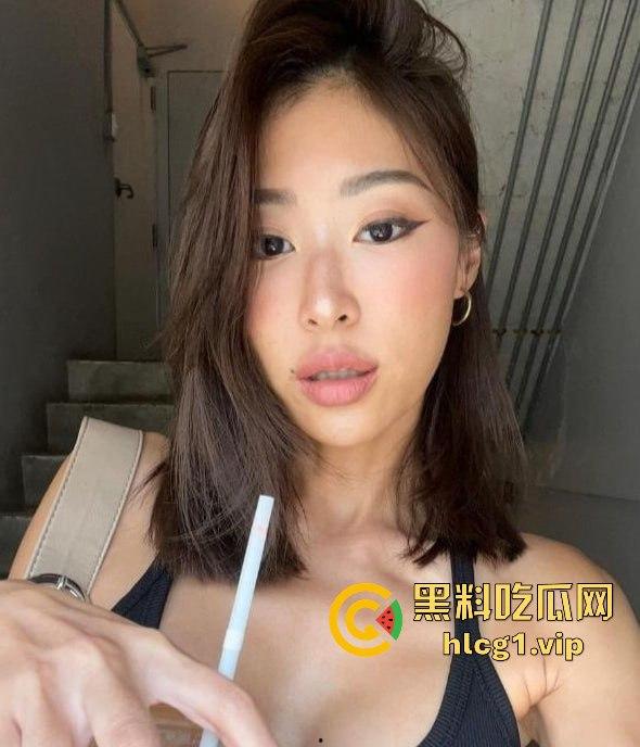 洛杉矶留学生蒲玫专约黑屌，大奶肥臀夹得黑人嗷嗷叫！-1