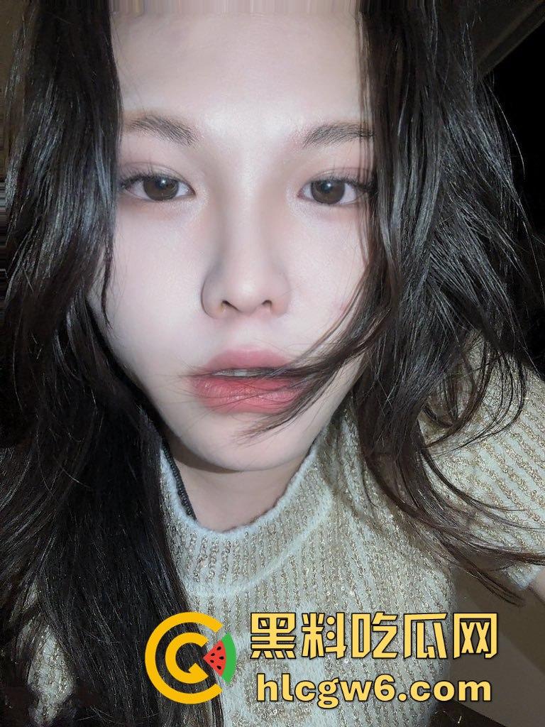 销售冠军到底怎么来的?重庆女销售『李莉』为拿单陪甲方喝到崩溃,甲方抠逼直言吃鸡口爆就签单,执行力直接拉满!-6