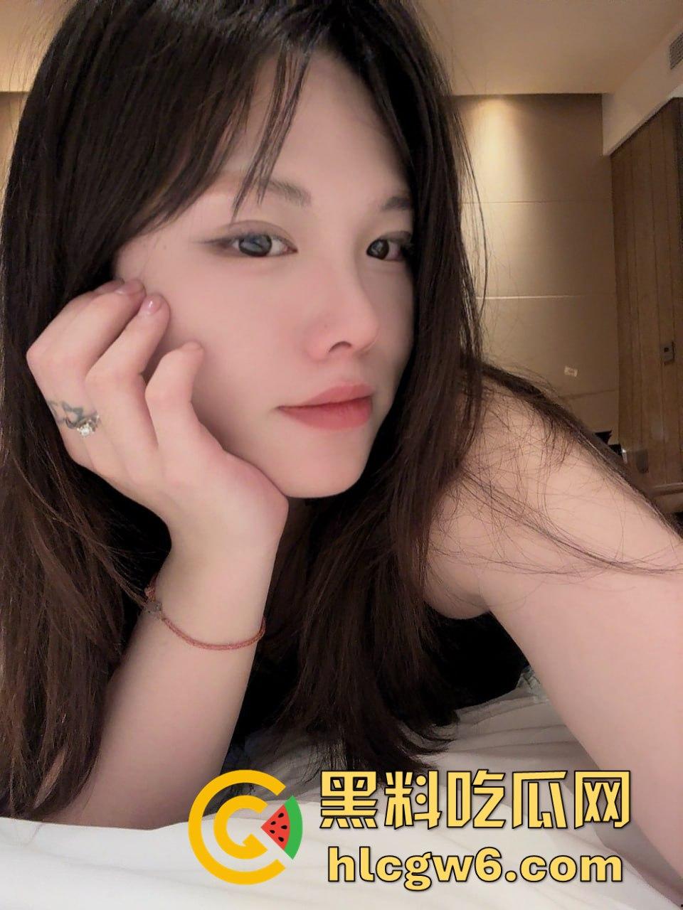 销售冠军到底怎么来的?重庆女销售『李莉』为拿单陪甲方喝到崩溃,甲方抠逼直言吃鸡口爆就签单,执行力直接拉满!-7