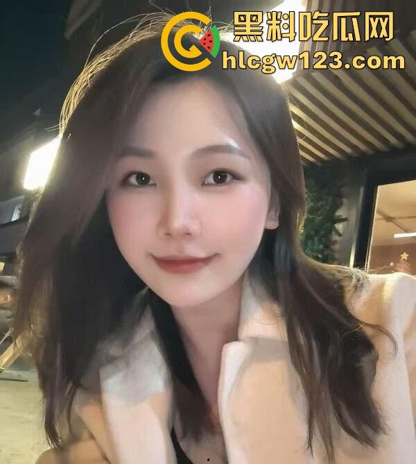 广东东源行政服务中心领导【刘伟途】与女下属车震 被丈夫当场抓奸 视频曝光连衣服都还没来得及穿!-5