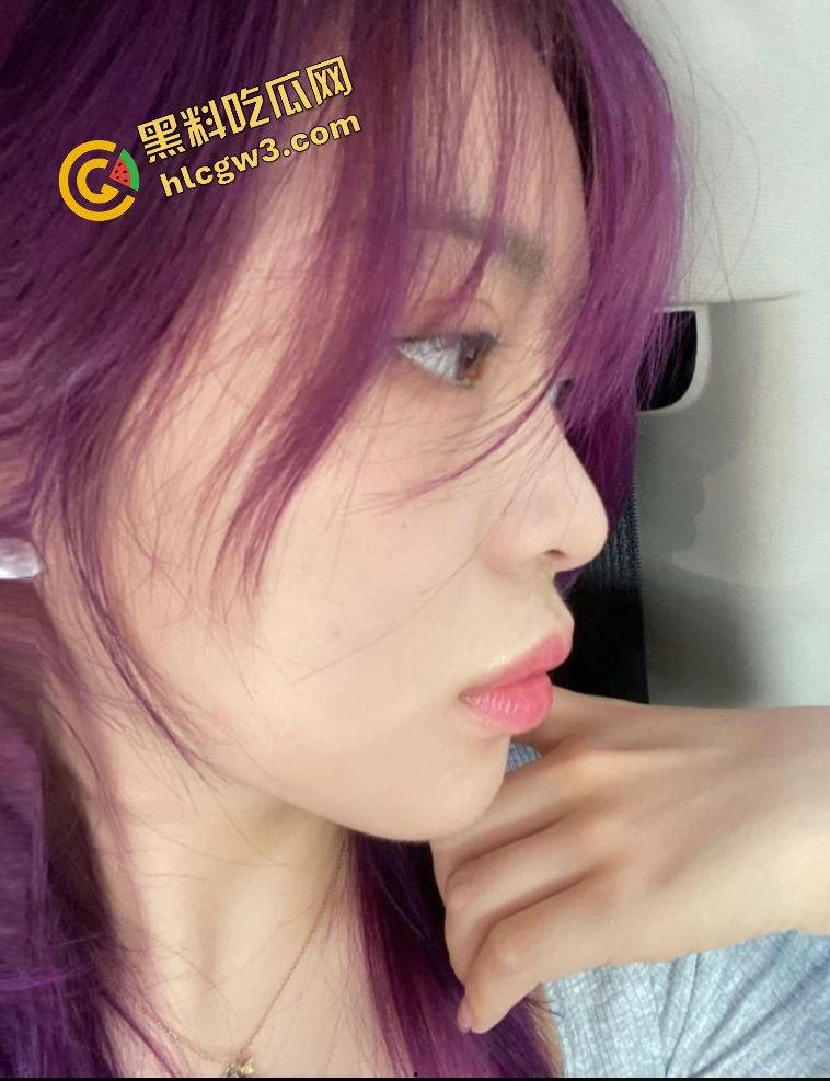 四川成都混社会的单身反差妹『夏韶涵』被劳力士大哥调教 当飞机杯一样口爆上位！独家流出！-4