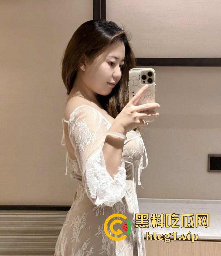 哈尔滨少妇郝凤燕偷情视频疯传!大奶人妻勾搭生猛小鲜肉家中激战曝光!-4