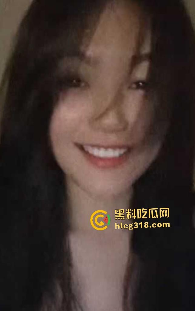 成都幼师【陈佳佳】遵守“湿德”,喜欢被猛男无套内射四五次,胸大白蕾丝内衣湿透!-1