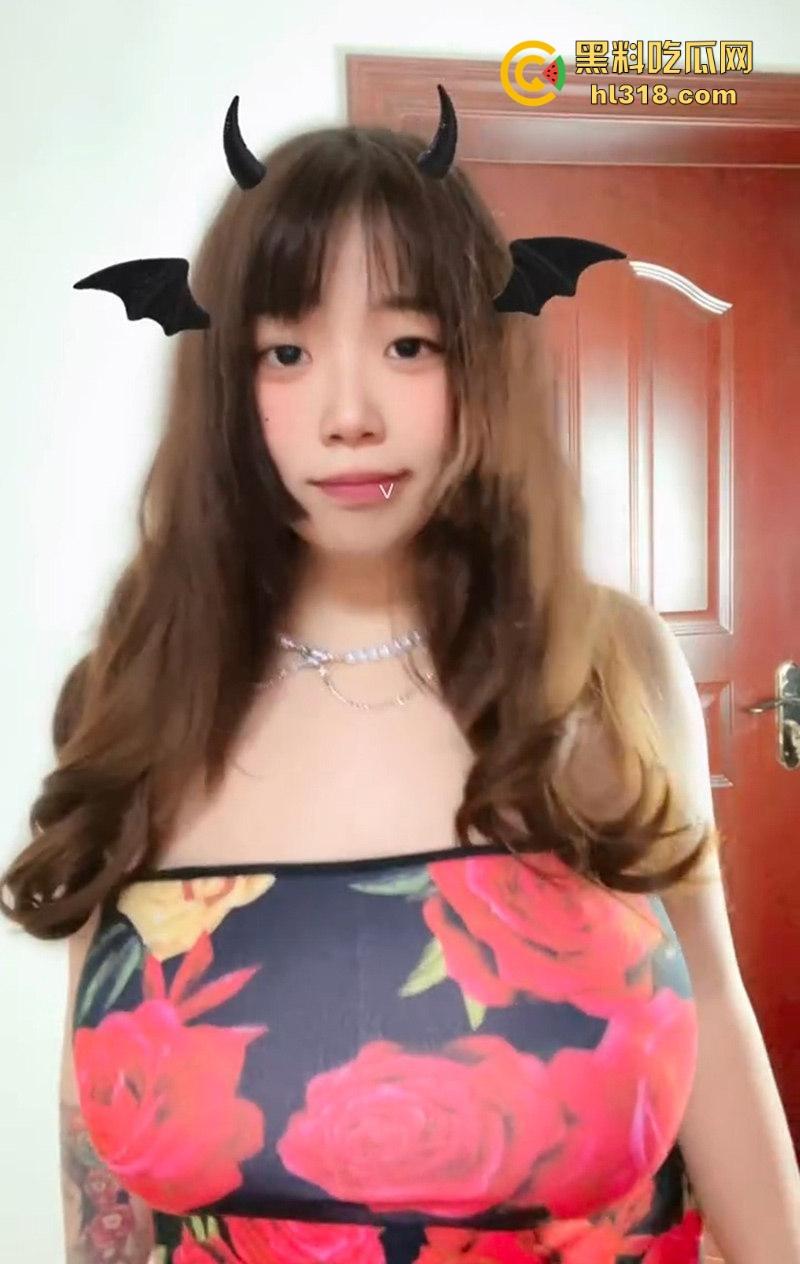 长沙微胖幼师【秦心怡】性爱视频曝光,超级淫娃喜欢约炮的微型坦克,巨大豪乳无比诱惑!-2