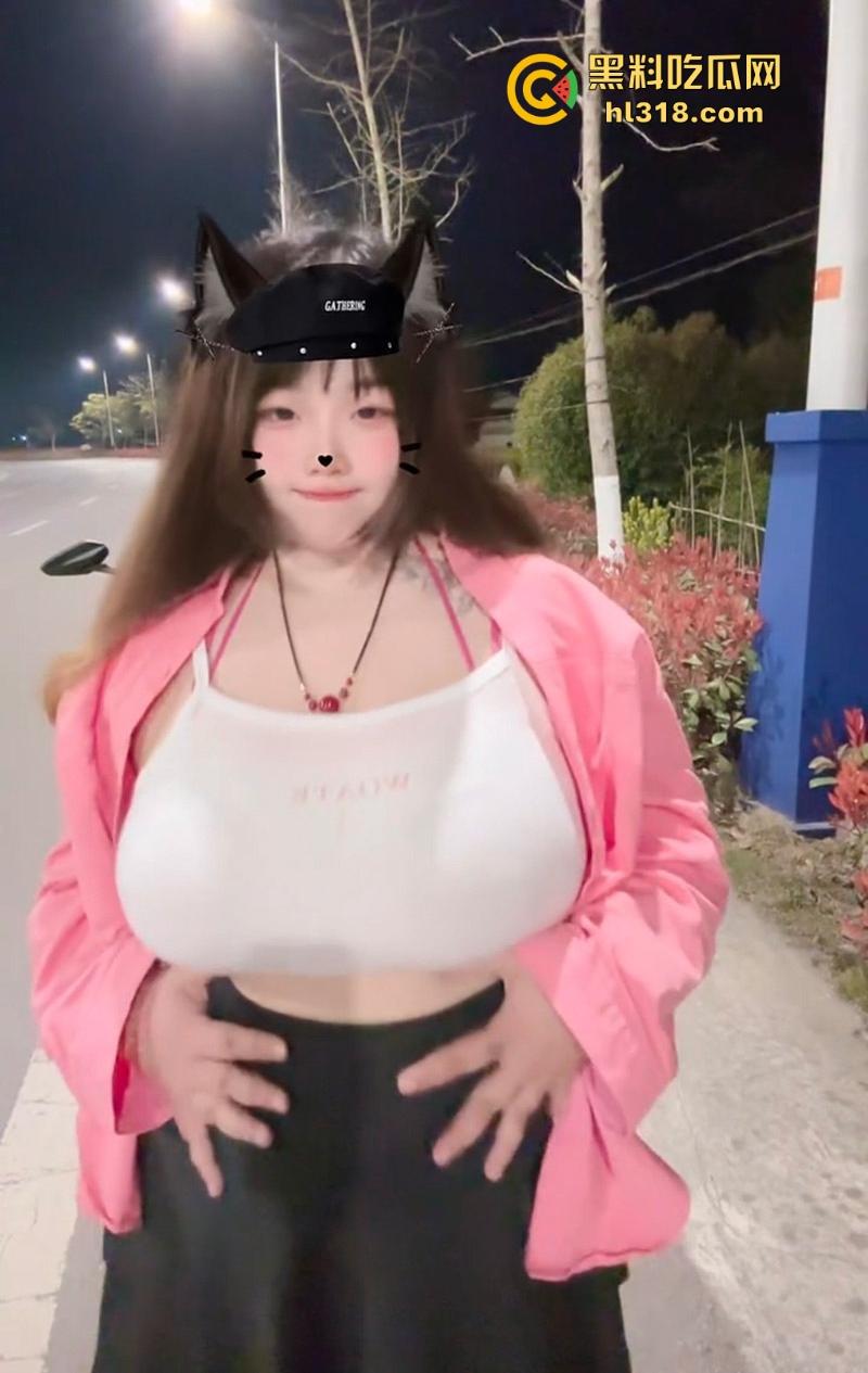 长沙微胖幼师【秦心怡】性爱视频曝光,超级淫娃喜欢约炮的微型坦克,巨大豪乳无比诱惑!-4