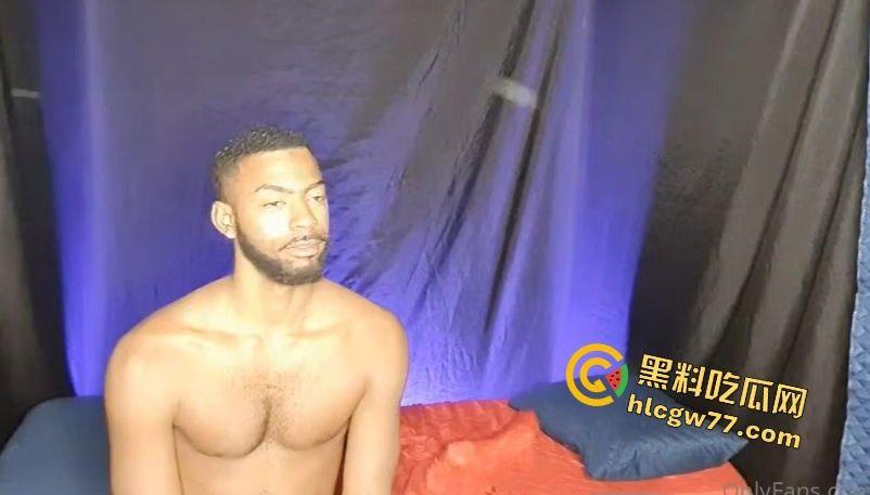 4月25日【TS人妖女王】滴蜡调教大瓜！人妖女王狠虐肌肉黑奴，辣眼视频震翻暗网！-2