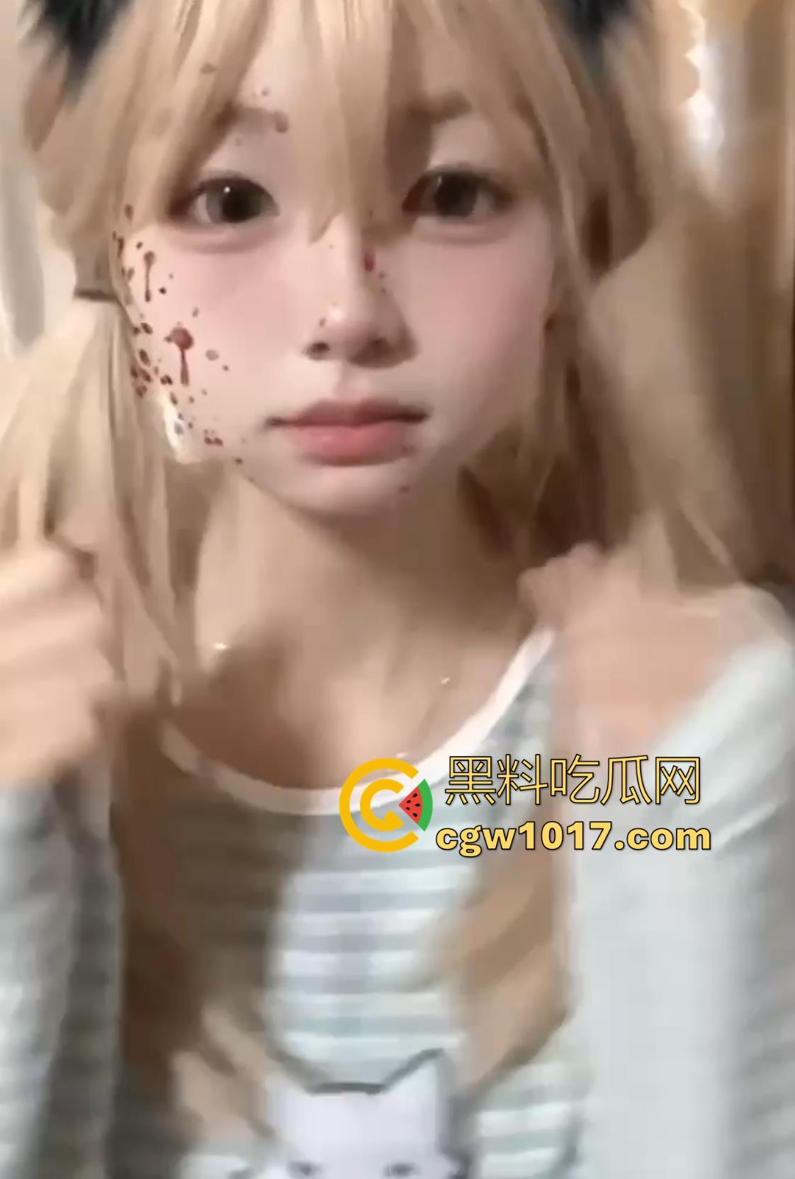 东莞城市学院白月光学妹【林美玲】清纯反差coser，社团的社宠，不料私下被猥琐学长无套打桩内射，可爱滤镜全碎！-1