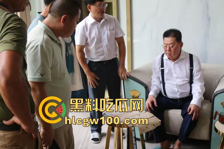 海南政协常委『张泰超』五妻生活奢华曝光,26岁小老婆豪宅震撼人心 一面墙的茅台20万马桶 大老婆还能怎么壕?-9