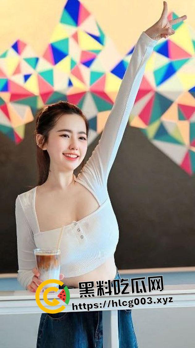 巨乳模特【夏筠婷】被金主潜规则 丰满熟女知性美拉满 满脸渴望吃鸡巴 私密视频被流出-1