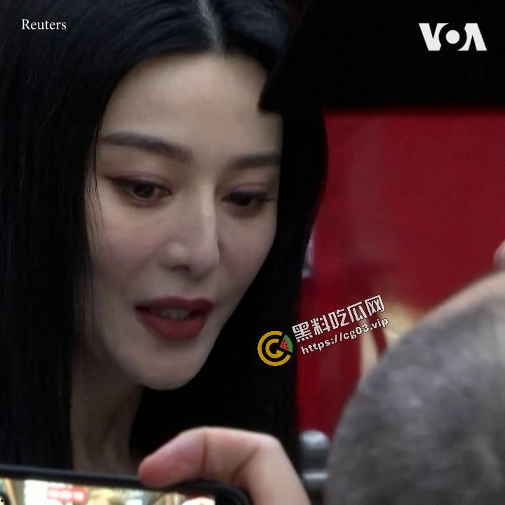 【范冰冰】携最新韩国同性题材三级片【绿夜】显身柏林电影节  先带瓜友品一下片中的大尺度戏码-4