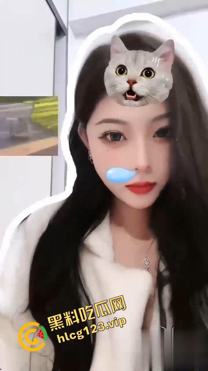 济南MIX酒吧风骚营销【露露】偷情视频爆出！御姐范儿加少妇风情，现场火爆啪啪让人看直了眼！-2