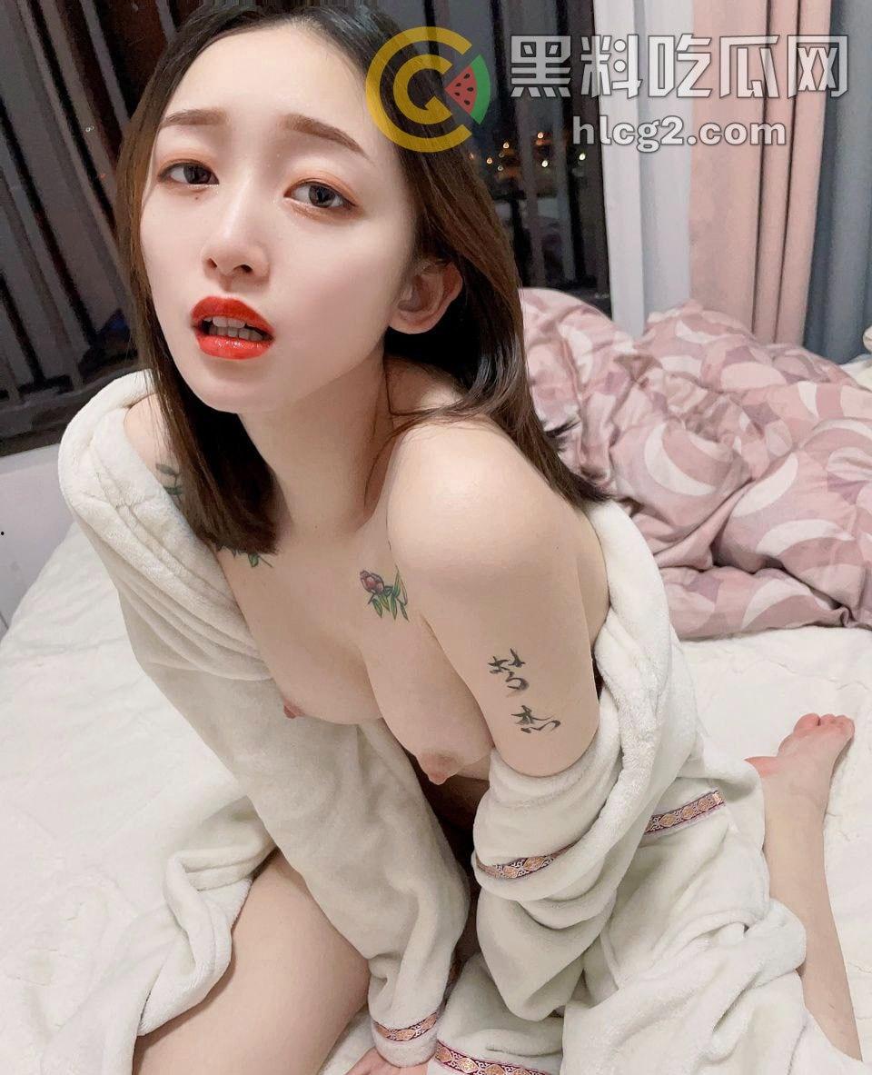 91大神梦杰的顶级母狗调教视频流出——大神的调教下,她成了听话的肉便器!-1