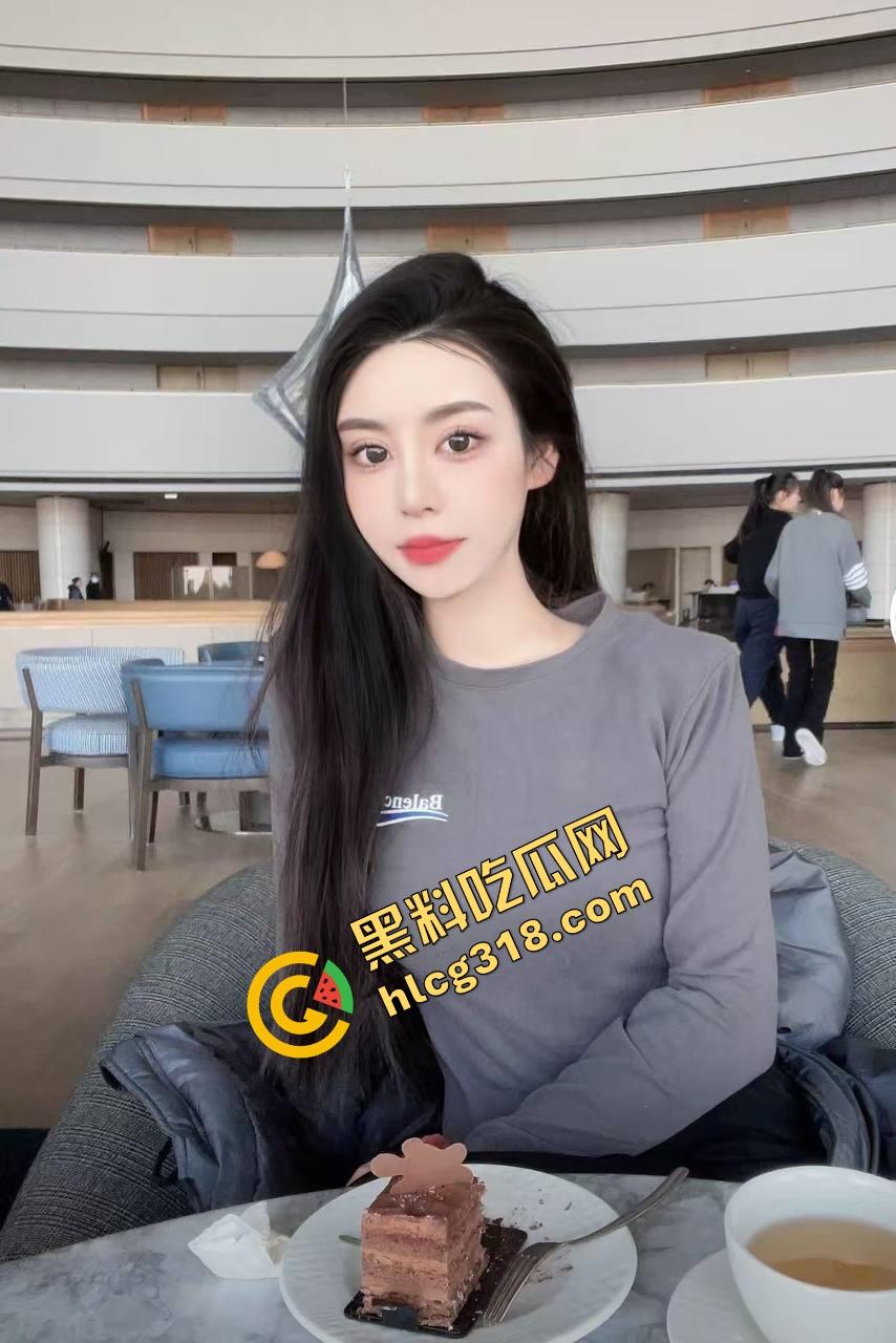 少女只会撒娇掏钱，少妇张嘴就是服务，口活一套套，舔得你灵魂都颤了，这才是真欲不是欲演！-4