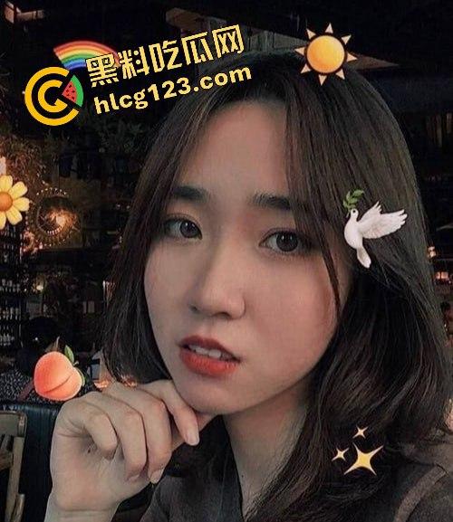 上海对外经贸大学高颜值眼镜婊『程玖玖』私密调教视频泄露！口球蒙眼舔棒，清纯学霸秒变骚货！-3