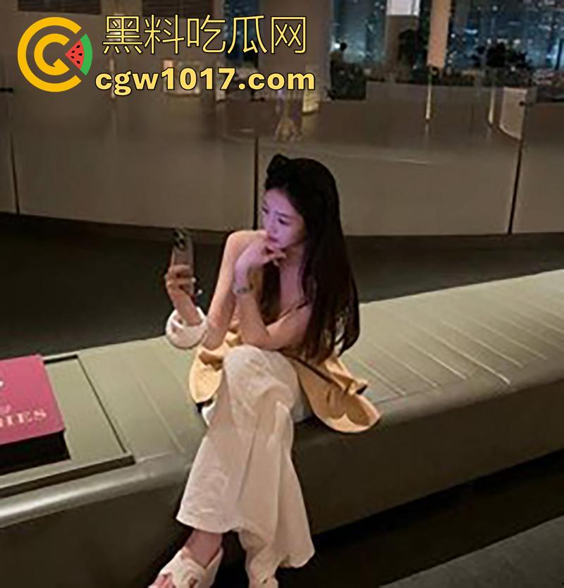 19岁爆火童星【荣梓杉】，被女友李禹熹发文曝光，年纪轻轻出轨家暴，渣男人设彻底塌房，性爱视频完美露脸实锤无疑！-7