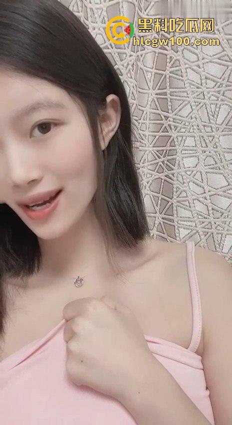 抖音24w粉丝女网红【甜甜佳】与金主裸聊约炮视频曝光原来女神也那么骚！内容劲爆反差。-6