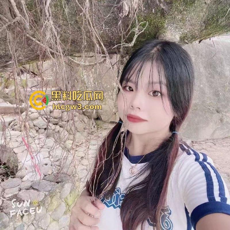 福建泉州已婚男经不住骚逼老皮条诱惑出轨劈腿 事后遭威胁帮其还钱直接崩溃 小三真实长相曝光:哥们你是真饿了啊?-8