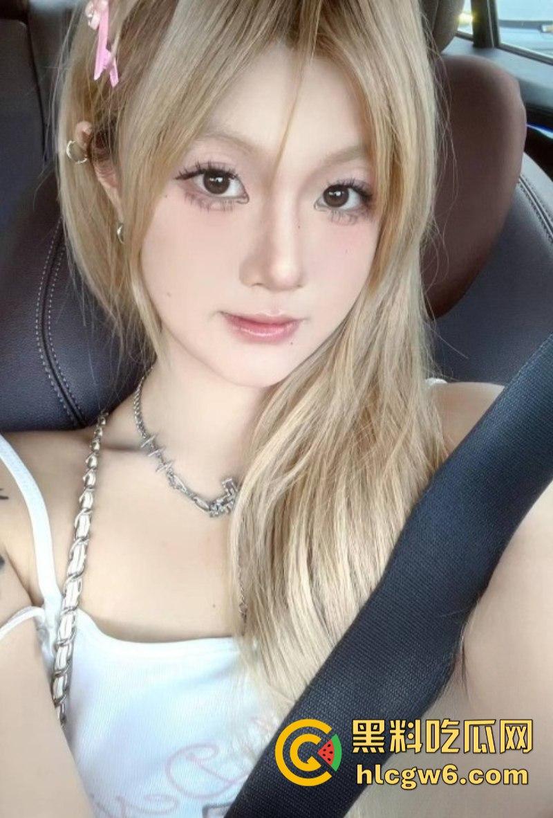 高颜值反差御姐骚货纹身网红【熊熊】与男友啪啪自拍泄密流出 娇小身材爆乳十分性感!-1