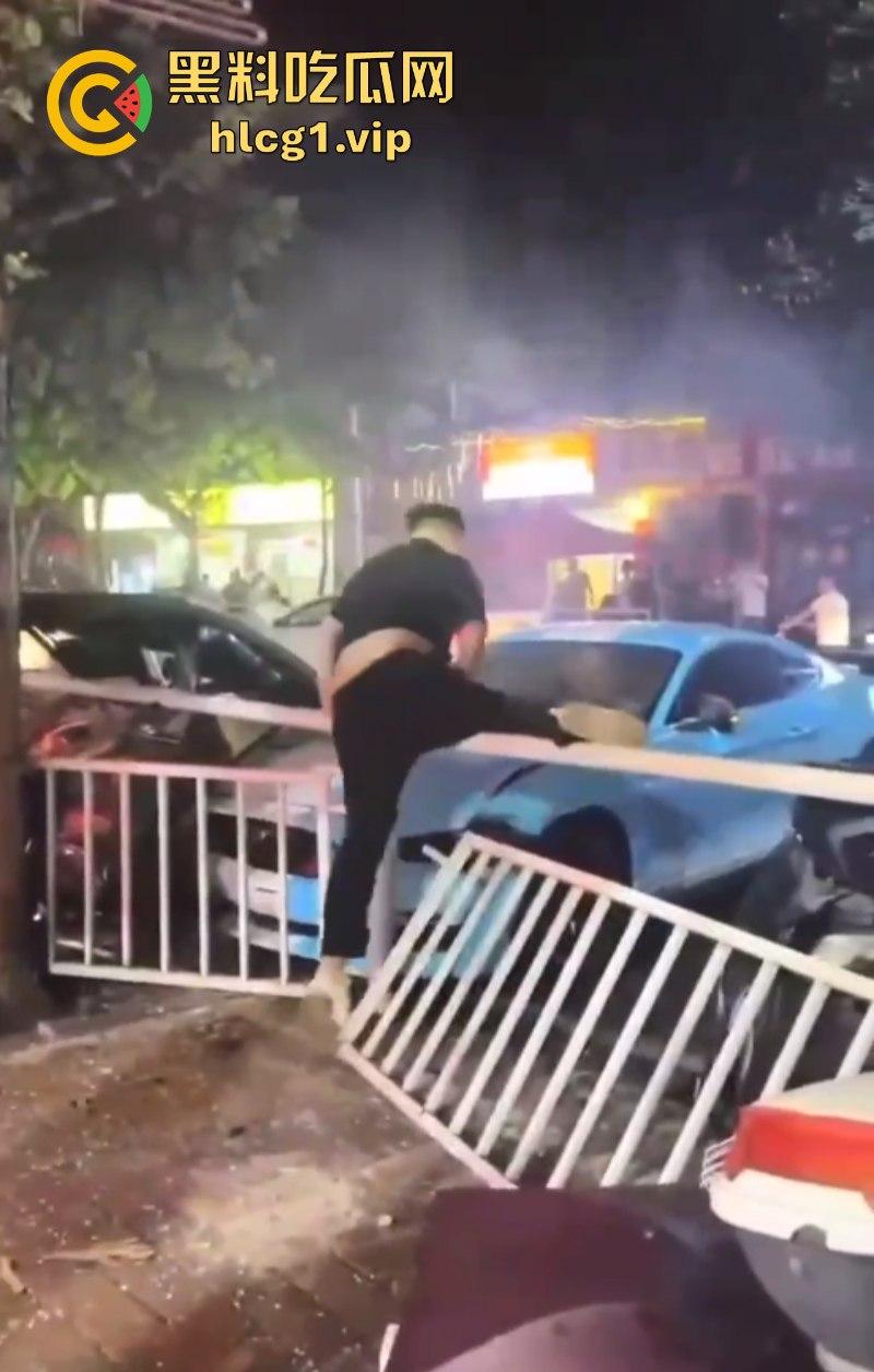 酒精惹的祸！汝州一男子连撞11辆车 这哥们如果对方家属不谅解 出来得2050年-12