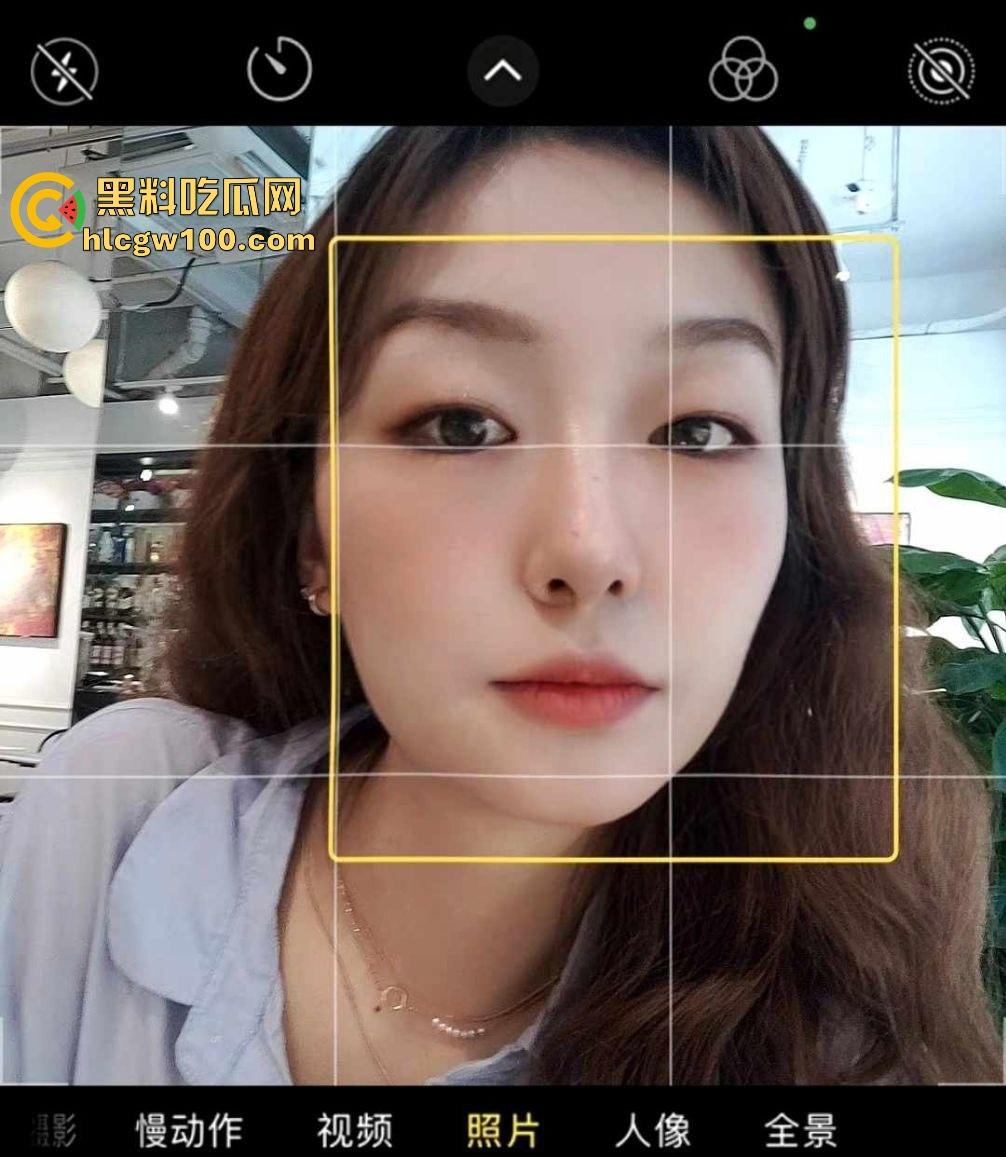 河南法院【程雯雯】被渣男前男友曝光45秒啪啪视频，清冷外表反差母狗，蜜穴美乳玩得停不下来！-1