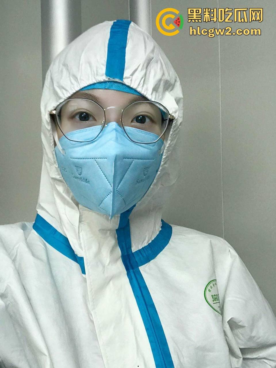 医院小护士【曹倩文】大尺度自拍流出云盘泄密！清纯护士装背后竟是反差母狗私生活！独家爆料！-6