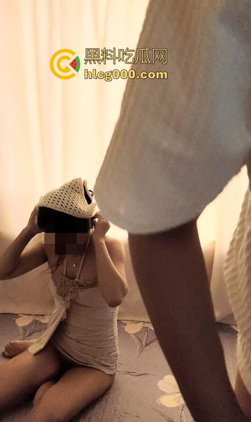 海角乱伦大神【相依为命的母子】新作!强上多年跟爸爸离婚的妈妈,那种乱伦禁忌的快感,极其刺激!-4