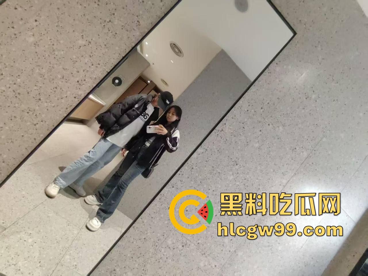 600块搞了个假清高的女同出来卖还立规矩,逼给随便草,嘴却说是留给女友的,还装什么圣母卖骚穴!-4