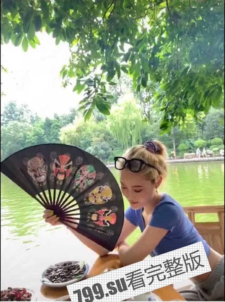 常州巨乳蜂腰骚女陈 xx Fox 疫情欠钱无力偿还 被逼无奈下海还钱!-2