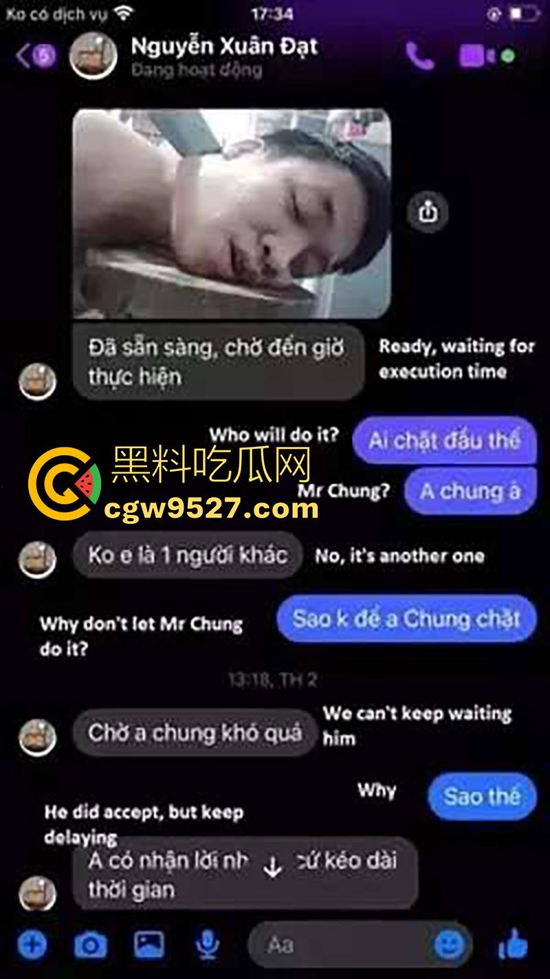 暗网越南屠夫案，男子自愿被杀，多角度砍头血如泉涌，干脆利落几秒剁头，现场原视频流出！-1