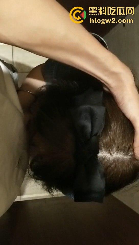 约炮安徽科技学院清纯大一妹 两天酒店大战不停歇 小穴紧致浪叫不断 清纯表面下竟是个骚浪精!-6