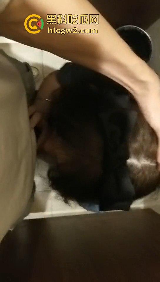 约炮安徽科技学院清纯大一妹 两天酒店大战不停歇 小穴紧致浪叫不断 清纯表面下竟是个骚浪精!-9