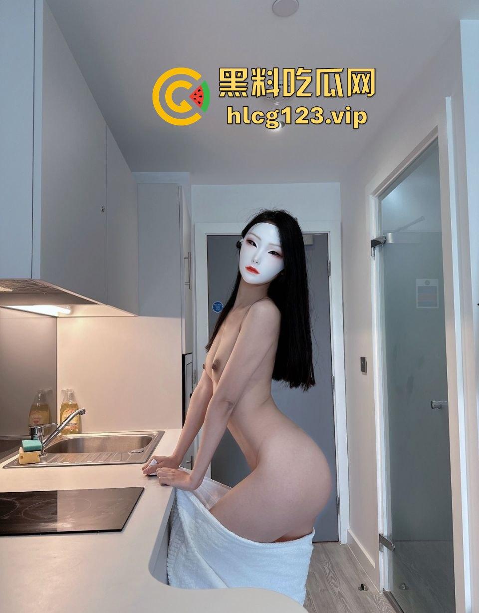 情侣嫩模SadMiss私拍泄密!面具加极品身材,吓人又撩人!-12