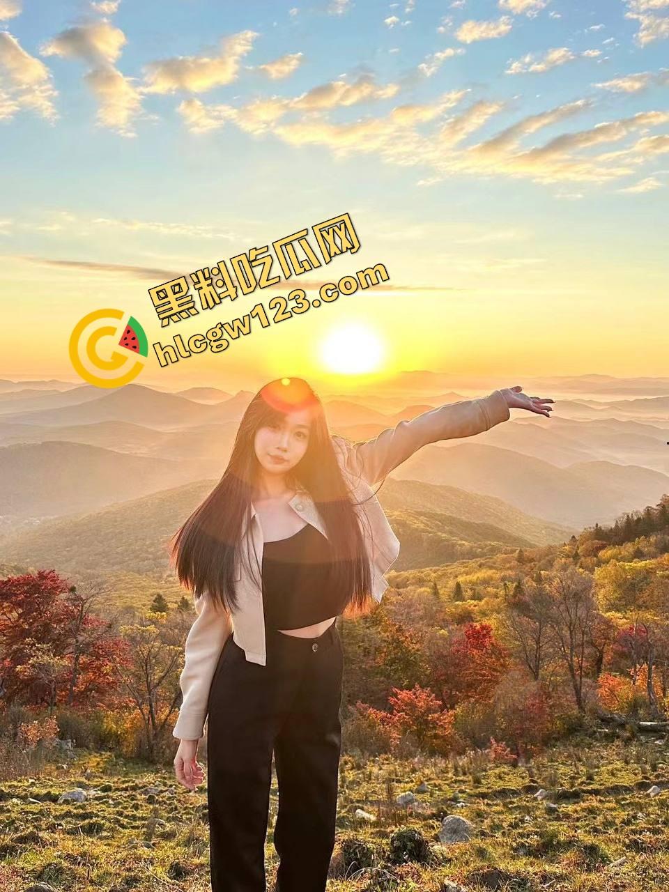 广东骚妹新招数流出，口交不加糖不带感，嘴含跳跳糖猛舔猛炸，龟头被炸成炮仗鸡炸得滋滋响！-2