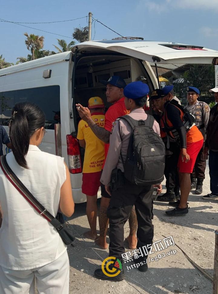 【卡琳娜】痛苦回应事发经过【仲尼】巴厘岛溺亡 生日变忌日  搜救现场画面曝光-6