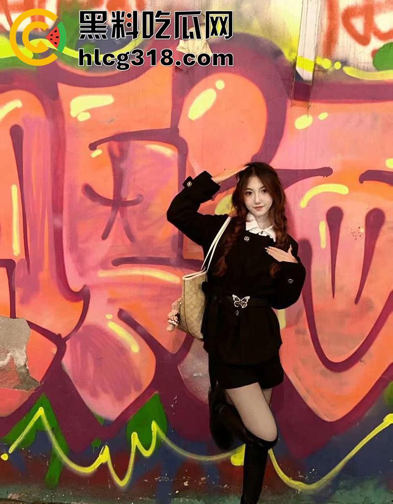 长腿巨乳舞蹈生，背着男友偷情大屌体育生，饥渴难耐女上位疯狂蠕动，最后被大屌打桩输出狂操！-2