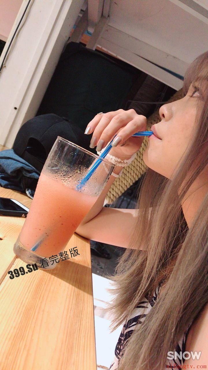 经典台湾网爆门事件 迷奸一个清纯的宇宙魔法小仙女  带台妹ins自发照片-7