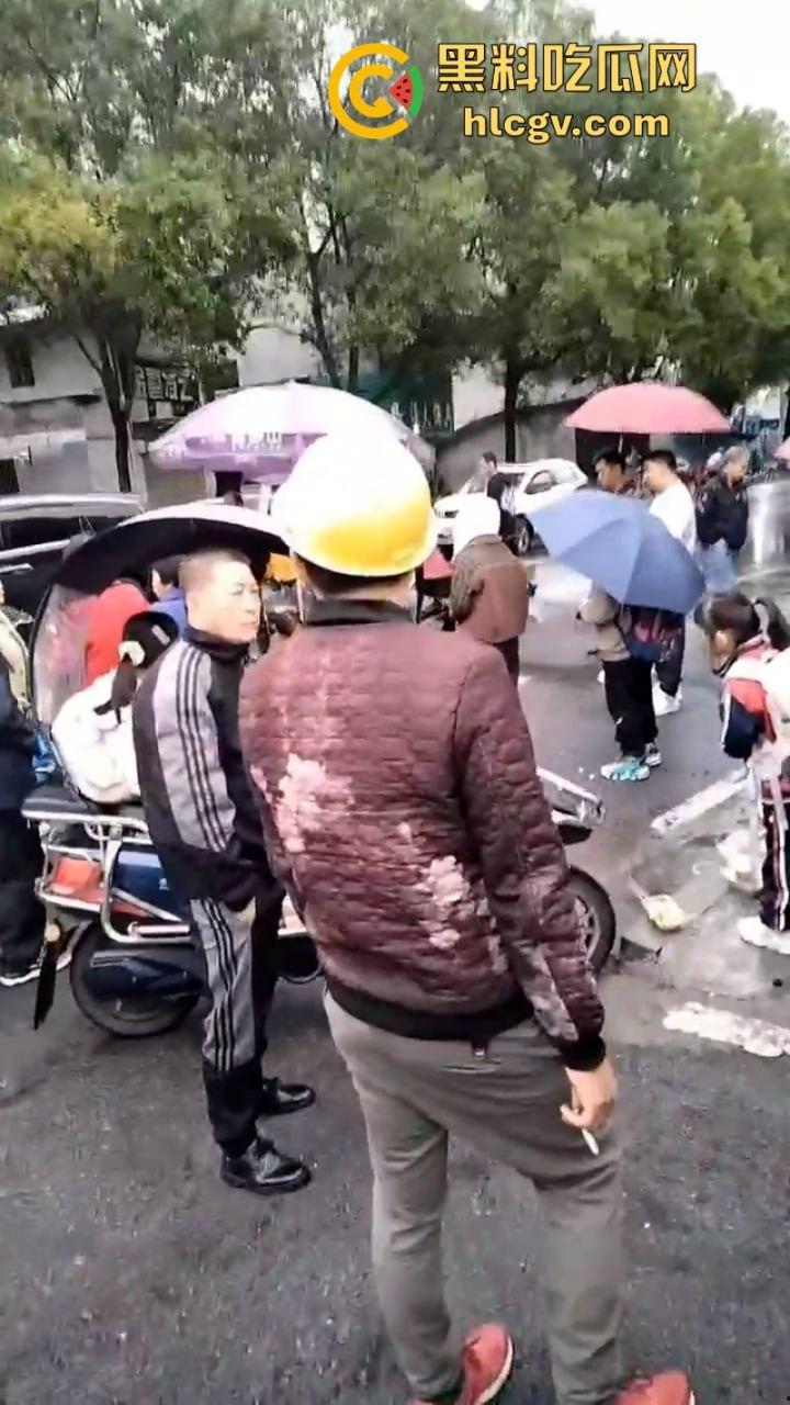 湖南衡阳又现深井吃人!工地拿纸皮当井盖 小学生坠井身亡!-2