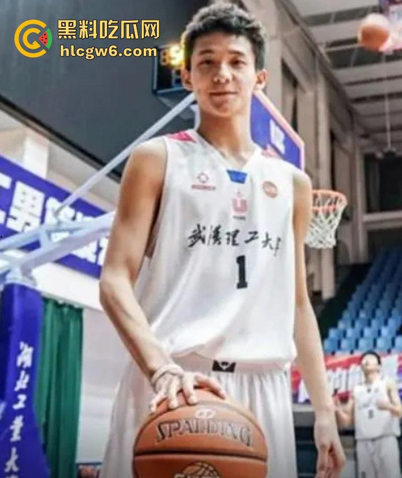 清澈愚蠢体育生 前操记者后爆菊 网红篮球运动员【宋延桥】被曝私生活糜烂男女通吃 不雅视频独家流出-4