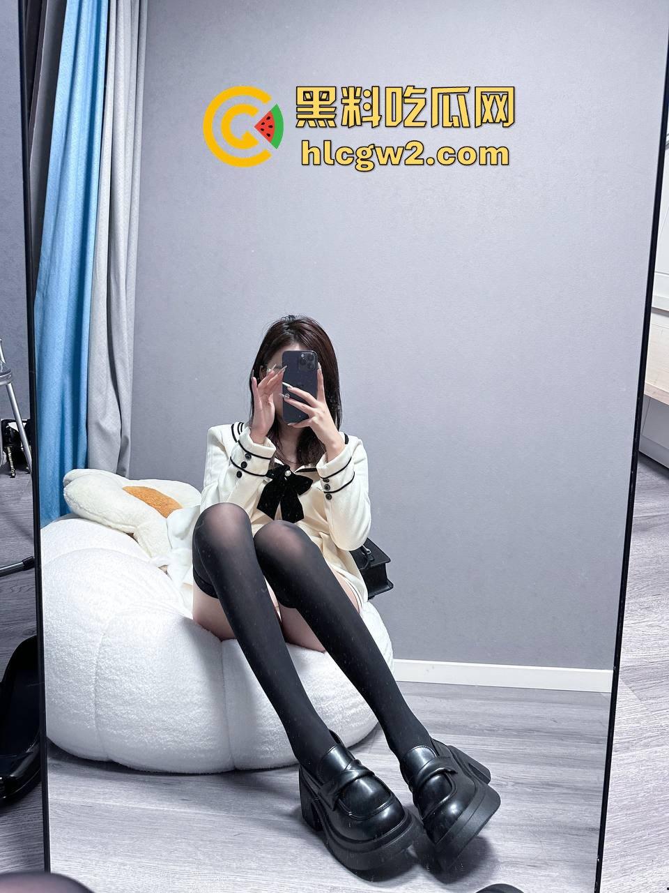 上海顶级名媛Elsa『林绾绾』 穷人女神富人玩物 天生母狗圣体 毒龙深喉样样通 调教啪啪全能选手！-7