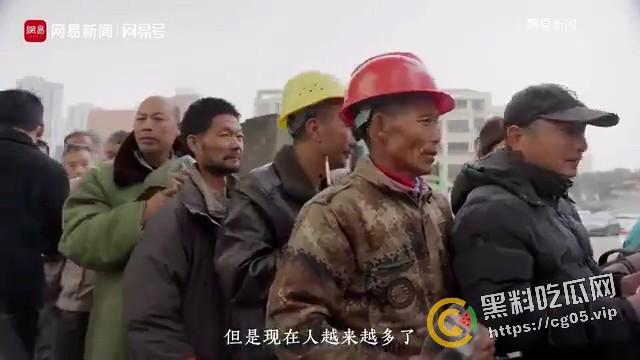 全网删!网易发布【如此打工三十年】实拍合肥农工现状 太过写实惨遭官媒封禁-6