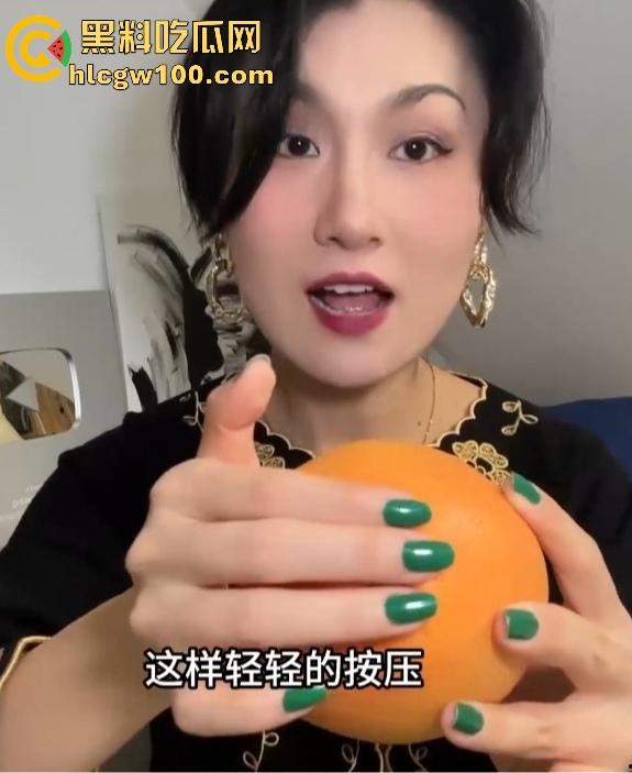 黑料小葵花课堂开课啦 用手正确抚摸女性乳房技巧 如何摸奶摸到她性高潮 让乳头勃起从不敏感变超敏感！-13