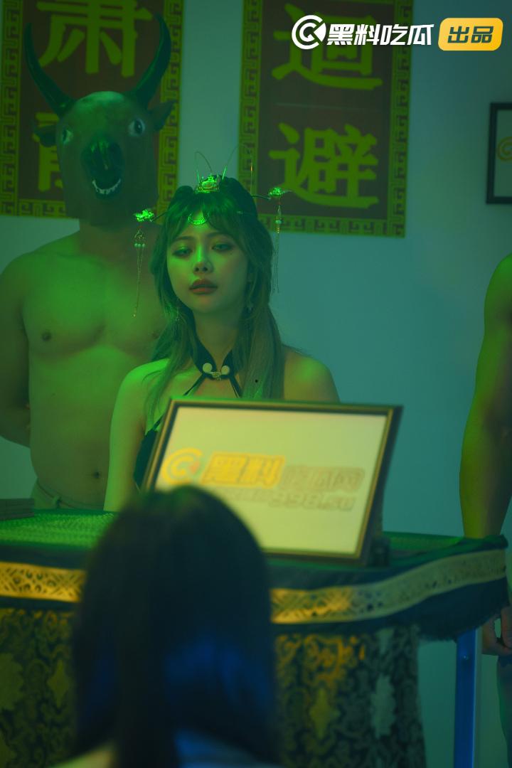 黑料吃瓜网出品-《大小S超时空重逢：多P鏖战淫乱地府》EP04-五一特播短剧！-3