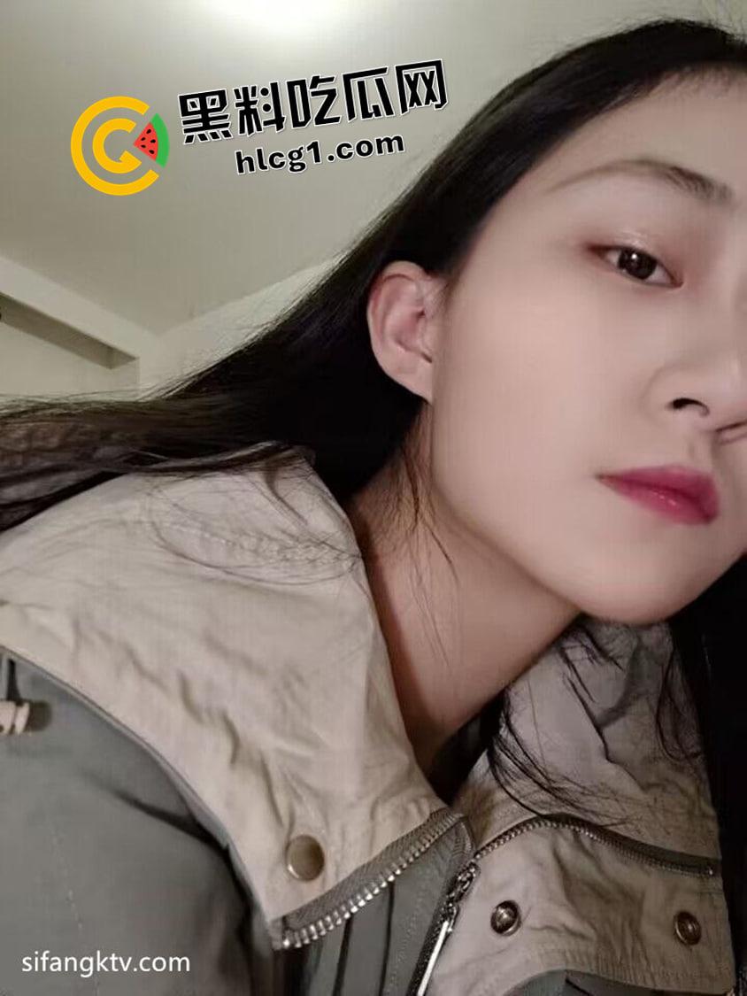 广东大学文学系知性美女 冰山美人的另一面 口活了得 私密视频被流出-2
