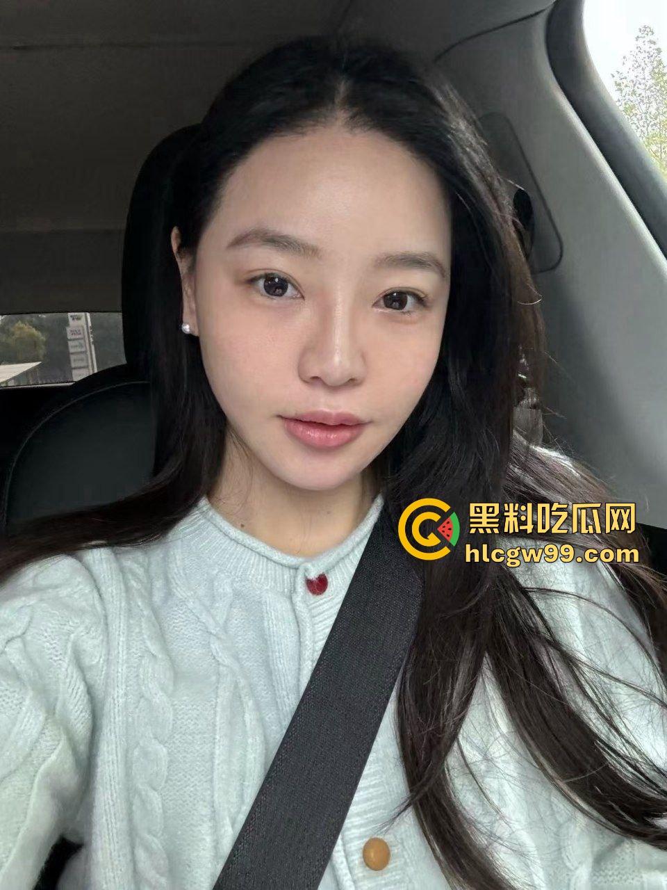 西安反差少妇程序员【邢珠】程序媛私底下却是个淫荡骚贱，每周末放假外出跑去约炮！独家曝光流出！-1