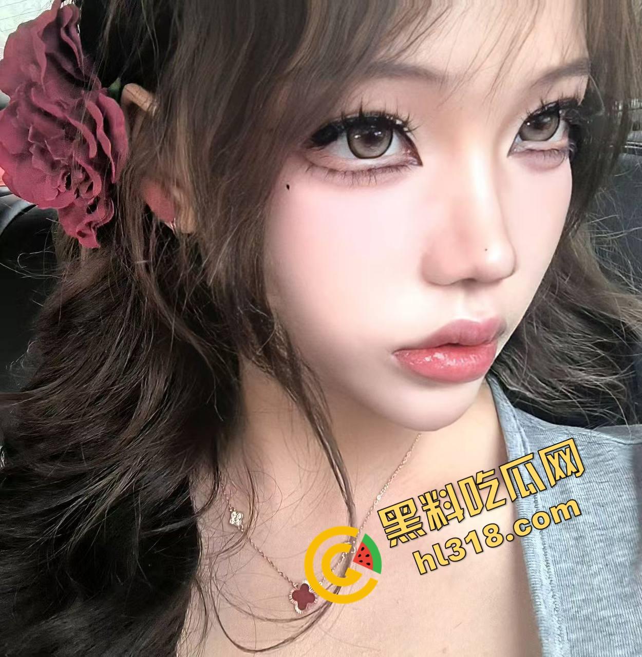 山东日照少妇『田丽君』淡定接电话,边聊孩子教育边被操,下面被猛插照样不露声色,阅鸡无数就是稳!-5