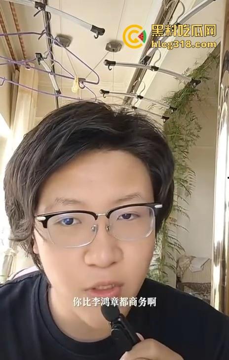 抖音媚黑骚逼【恩jiu】挑战跟100个洋人约炮,还正大光明的拍抖音记录起来,凭逼可以去应聘马里亚纳海沟了!-7