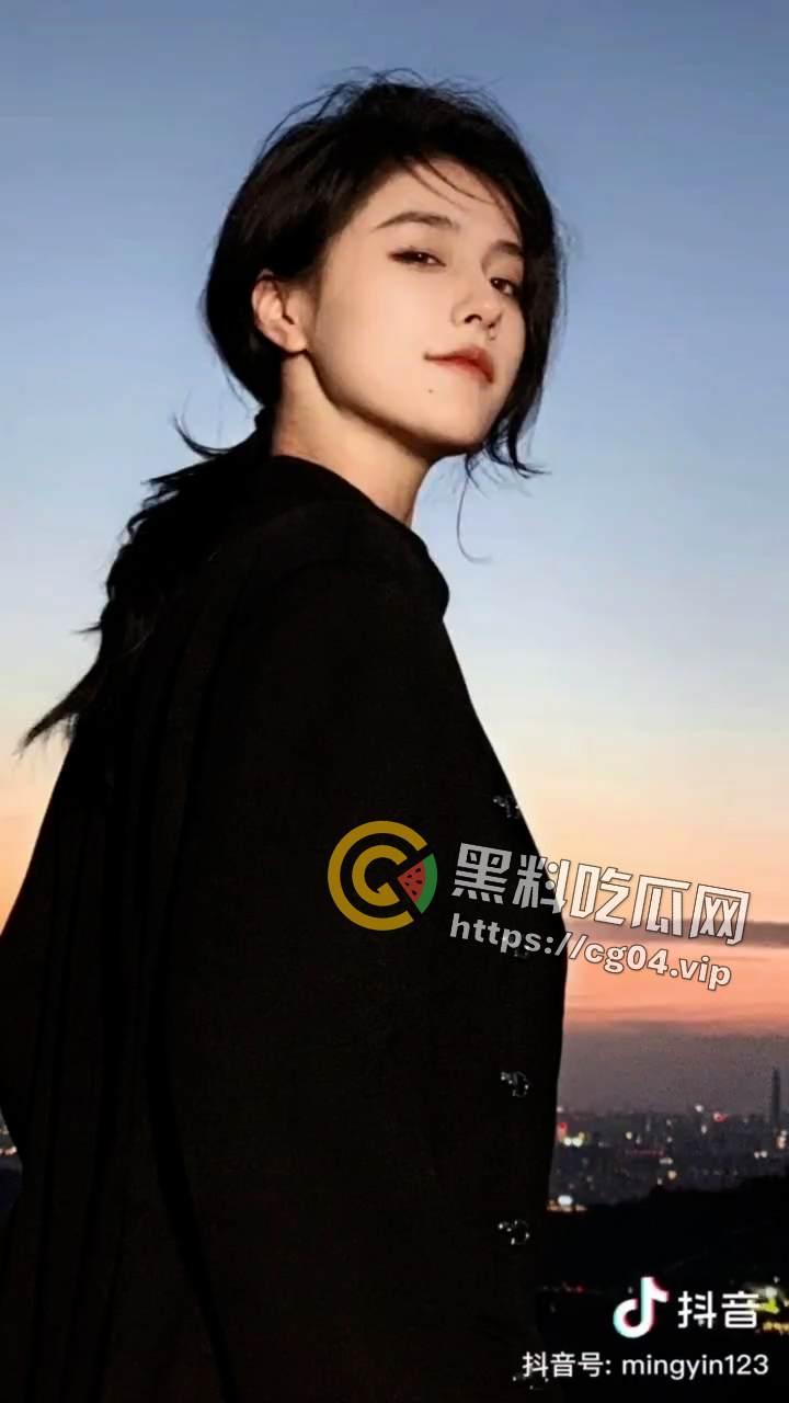 照骗!200w粉丝博主动词大茗音个人信息曝光 照片本人相差甚远-5