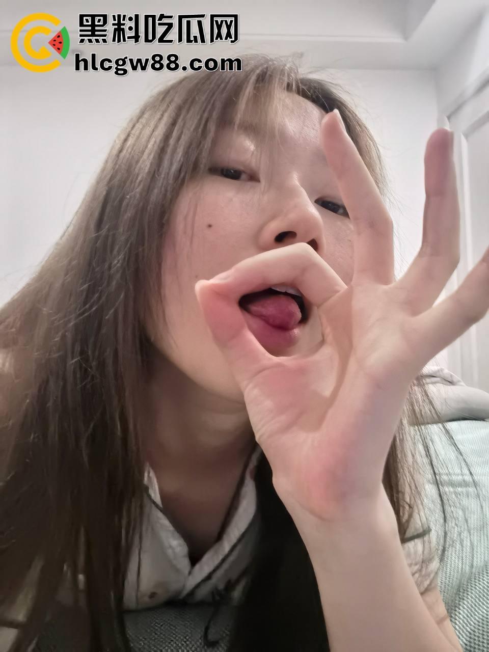 图书馆认识的学姐【宋怡】私下竟是骚浪母狗，背着男友开房放纵，被操到浪叫只求爽，不走心只走肾！-7