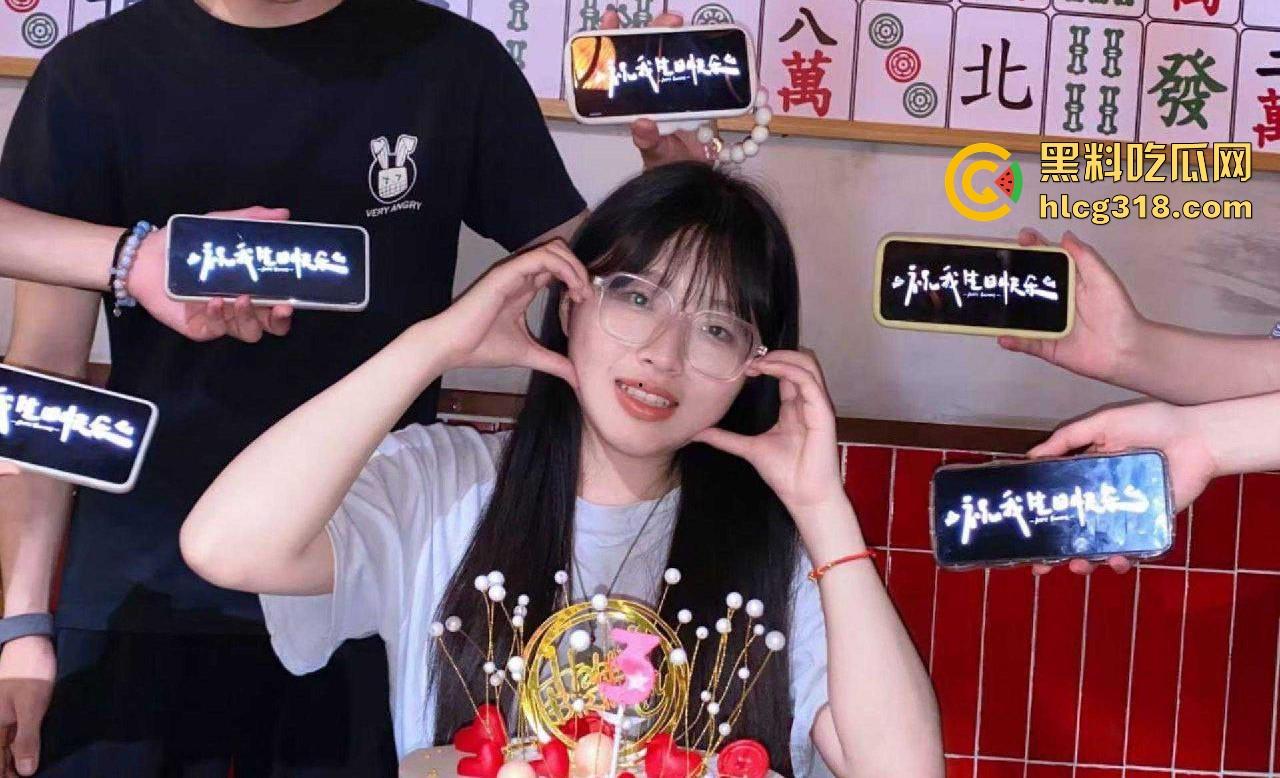 长春医科大学眼镜学妹【陈琳琳】约炮视频曝光,极品反差尤物听命主人,各种姿势打桩爆操,淫叫不断!-2