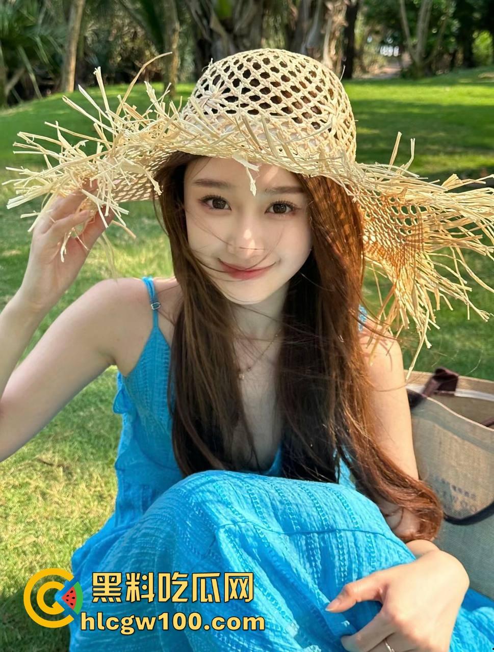 有钱人的新型乐器广州富二代脱光拜金女，屁股被敲出新节奏，这鼓质量真抗打，长得像黄渤敲得有点出戏！-6